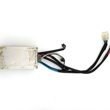 ELE040173
